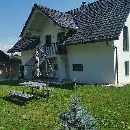 Apple Tree Apartment ブレッド エクステリア 写真
